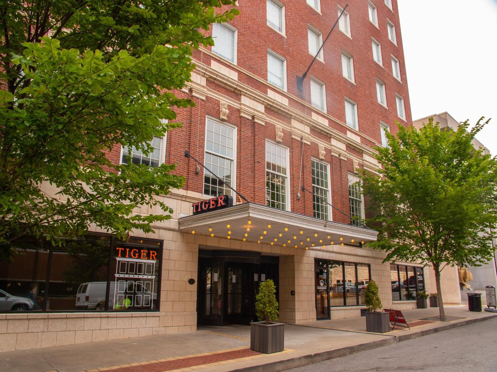 Voco The Tiger Hotel, Columbia, Mo, An Ihg Hotel Exterior foto